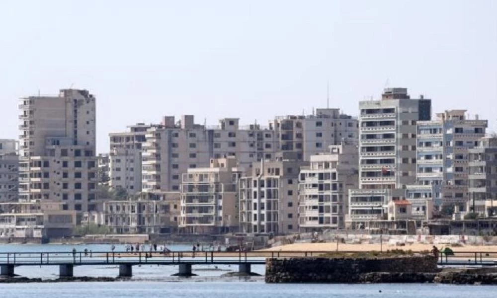 Τουρκικά drones σαρώνουν σπιθαμή προς σπιθαμή το Βαρώσι